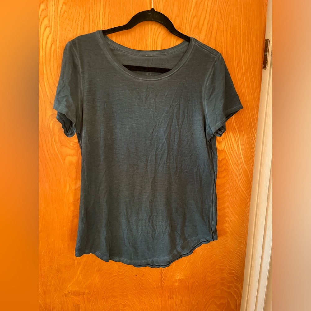 LULULEMON love burnout crew neck tee 14